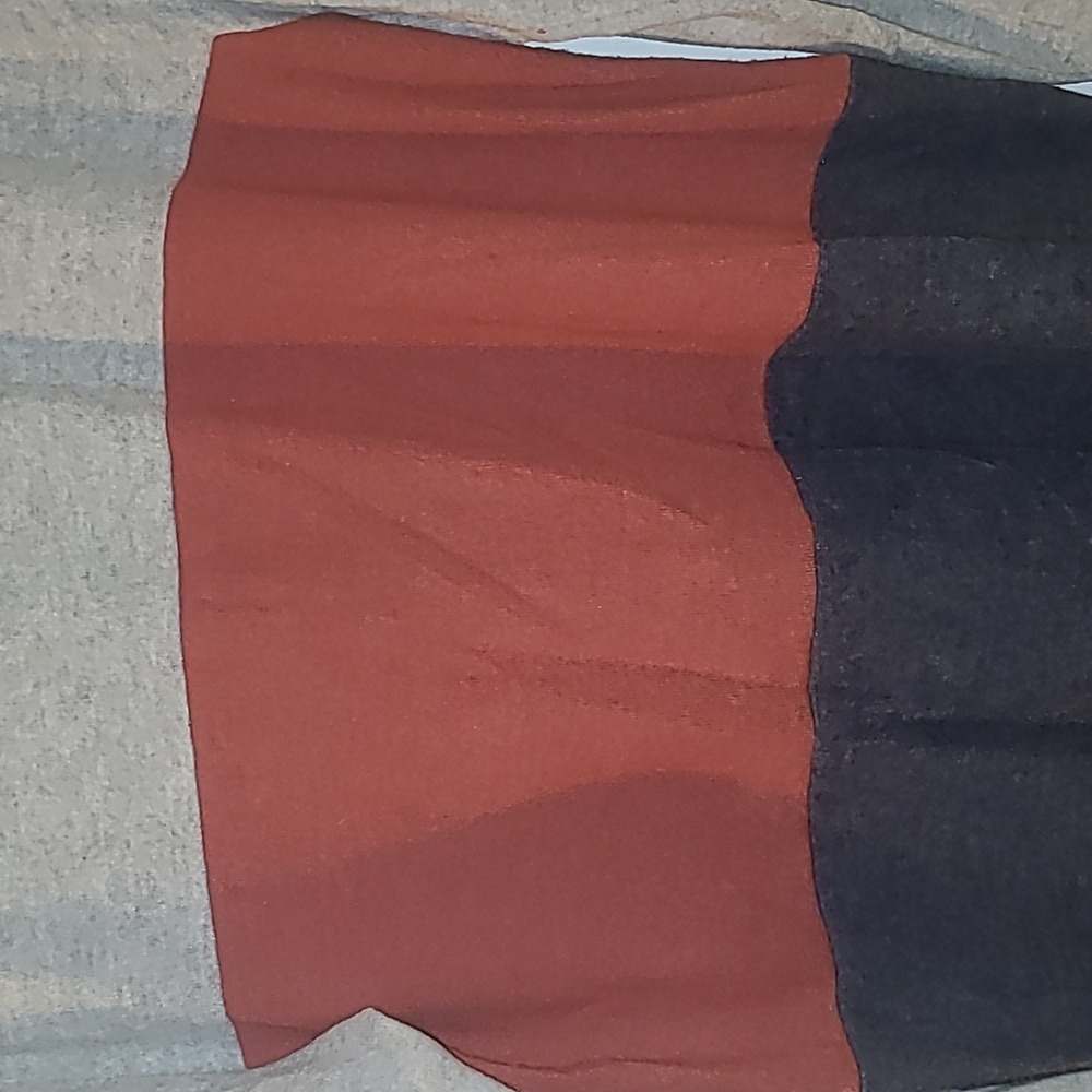 Color Block top - Picture 3 of 5